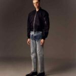 Brand Ini Perkenalkan "Jeans Bekas Kencing" yang Viral
