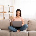 5 Tips Melamar Kerja Lewat Aplikasi, Biar Cepat Dapat Kerja!