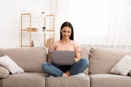 5 Tips Melamar Kerja Lewat Aplikasi, Biar Cepat Dapat Kerja!
