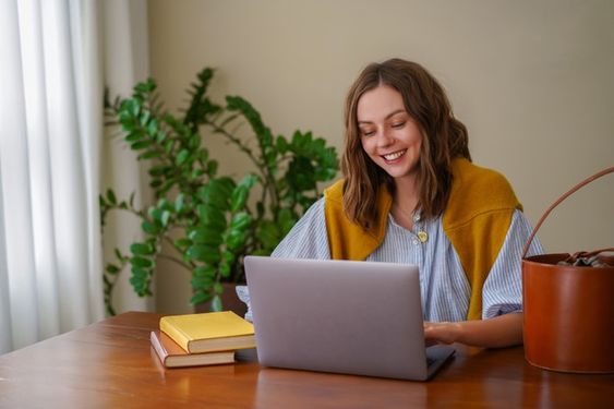 7 Cara Efektif Untuk Bekerja Lebih Cerdas, Yuk Terapkan!