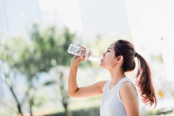 Peneliti Temukan Nanoplastik di Botol Minum Kemasan