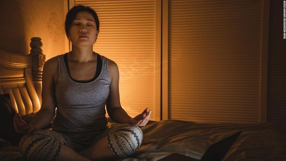 3 Teknik Meditasi untuk Atasi Insomnia, Tubuh Lebih Rileks!