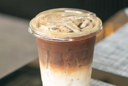 Tips Mudah Membuat Es Kopi Tetap Enak hingga Tetes Terakhir