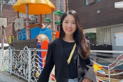 5 Inspirasi Outfit ala Kim Hye-yoon Pemain 'Lovely Runner'