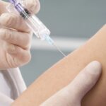 Alasan Wajib Vaksin Meningitis Sebelum Haji dan Umrah