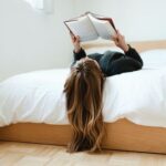 Cara Mudah Atasi Kebiasaan Mengantuk Saat Membaca Buku
