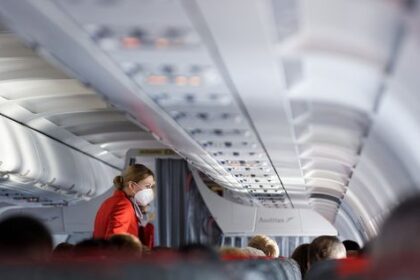 10 Rute Penerbangan dengan Turbulensi Tertinggi di Dunia
