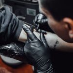 7 Bagian Tubuh Tidak Boleh Ditato, Bisa Bikin Luka dan Keloid!