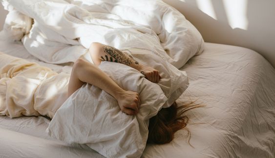 5 Aktivitas Pagi yang Memperburuk Kecemasan, Mulai Hindari!