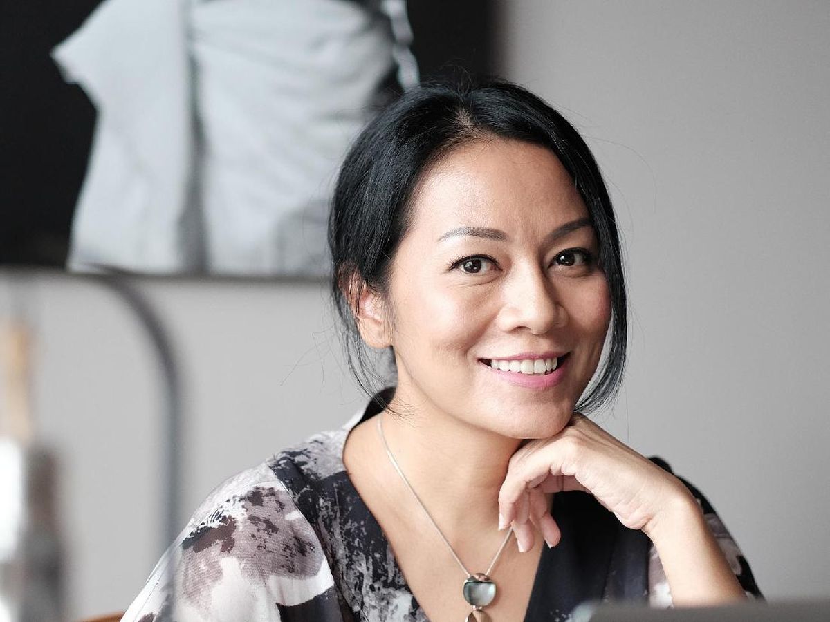5 Penulis Perempuan Indonesia Berbakat, Wajib Baca Bukunya!