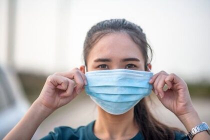 Kasus Covid-19 Melonjak Naik di Singapura, Kenali Gejalanya!