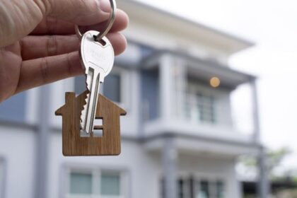 Kelebihan dan Kekurangan Membeli Rumah atau Apartemen