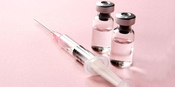 Vaksin Covid-19 AstraZeneca Picu Efek Samping TTS