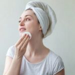 3 Hal Penting Saat Eksfoliasi Biar Glowing dan Nggak Iritasi