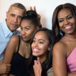 Cara Barack & Michelle Obama Ajarkan Body Positivity Putrinya