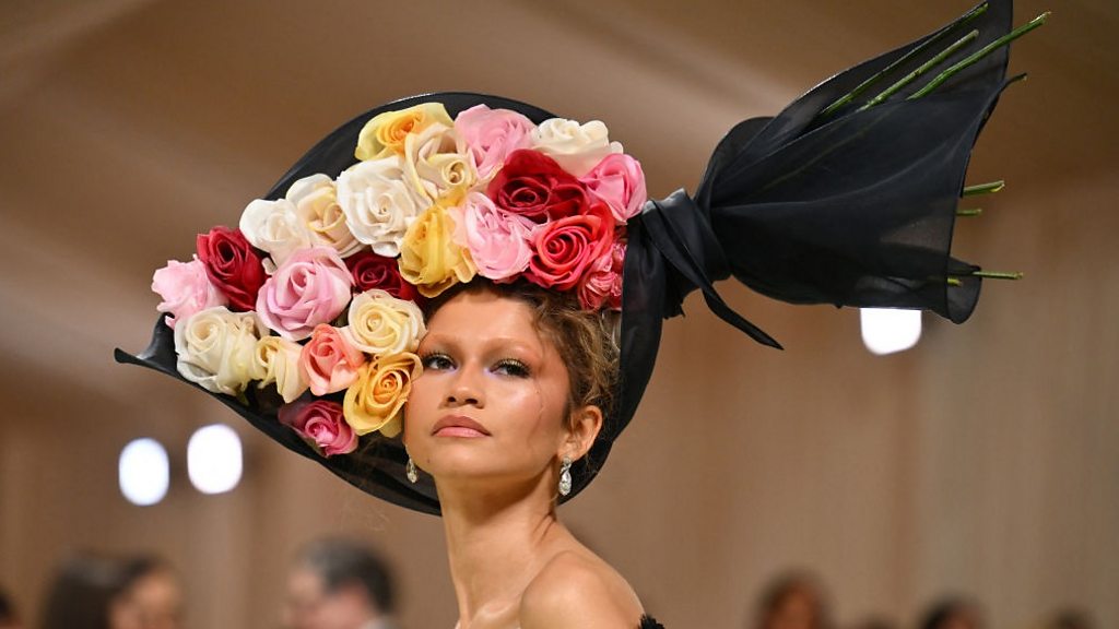 6 Aturan Met Gala yang Wajib Tamu Undangan Ikuti