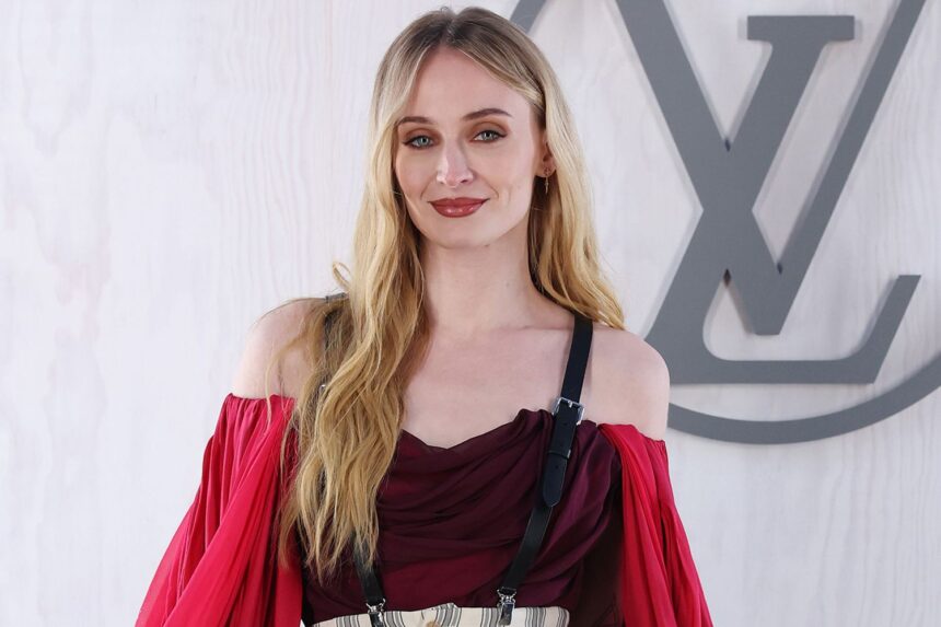 3 Curhatan Sophie Turner Bikin Heboh, Apa Saja?