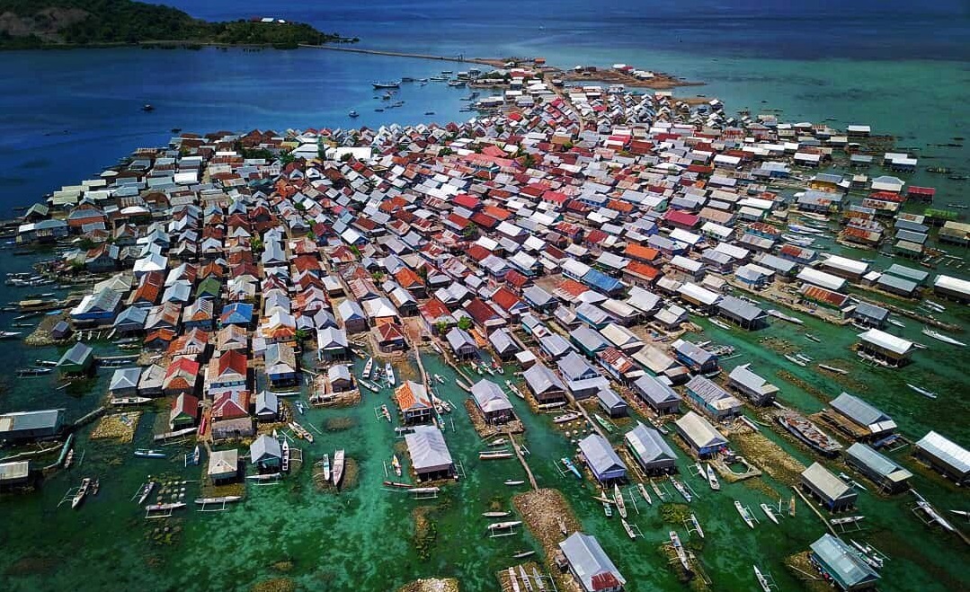Fakta Unik Pulau Bungin, Pulau Pemukiman Terpadat di Dunia!