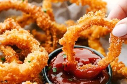 5 Alasan Onion Rings Buatan Restoran Jauh Lebih Enak