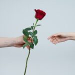 5 Zodiak Anti Love Bombing saat PDKT, Adakah Zodiakmu?