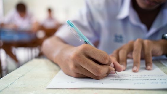6 Negara dengan Tes Ujian Masuk Perguruan Tinggi Tersulit