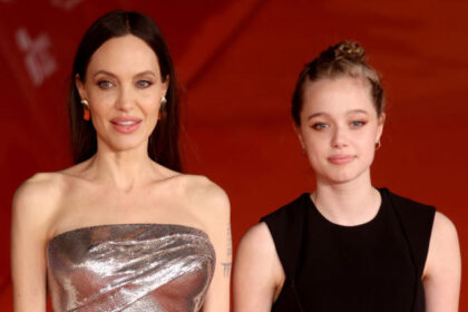 Shiloh Jolie-Pitt Tolak Pakai Nama Ayah