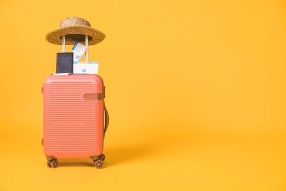 Alasan Jangan Tandai Koper dengan Pita Berwarna Cerah