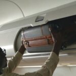Rekomendasi Ukuran Koper untuk di Bagasi Kabin Pesawat