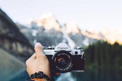 5 Side Hustle Buat yang Hobi Fotografi, Cuma Modal Smartphone!