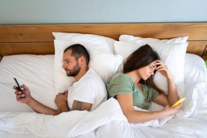 5 Cara Jitu Hubungan Kembali Romantis Jika Sedang Bosan