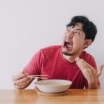 6 Reaksi Tubuh Jika Makan Pedas Setiap Hari, Waspadai!