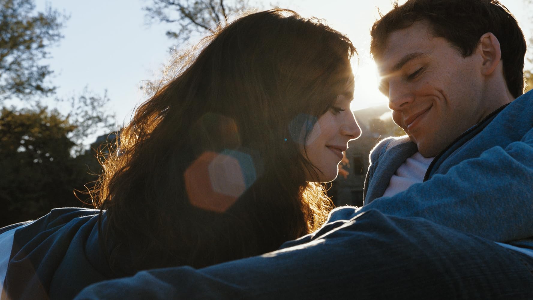 8 Rekomendasi Film Kisah Cinta Gagal Move On, Bikin Gregetan!