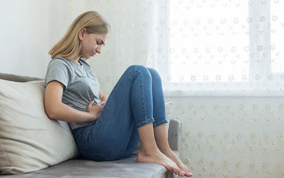 6 Gejala Awal Penyakit Usus Buntu yang Patut Diwaspadai