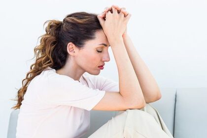 Alasan Perempuan Lebih Mudah Merasa Cemas, Sudah Tahu?