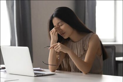 Mengenal Gejala Computer Vision Syndrome (CVS)