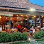 Rekomendasi Restoran Rumah Joglo di Bandung, Yuk Catat!