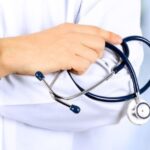 Perbedaan Makna Gelar Doktor dan Dokter, Jangan Salah!