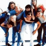 Fashion 90-an Hits dari Serial Lawas Beverly Hills 90210