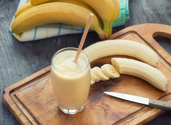 Pantangan Mencampur 3 Buah Ini dengan Susu, Berbahaya!
