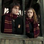 Benarkah Seragam Hogwarts Terinspirasi dari Jubah di Portugal?