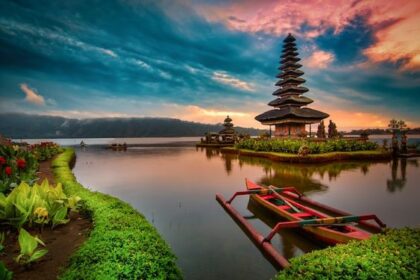 5 Destinasi Wisata Terbaik di Bulan Juli, Yuk Persiapkan!