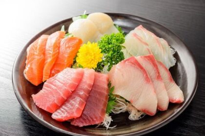 5 Alasan Ibu Hamil Tak Boleh Makan Sashimi, Catat!