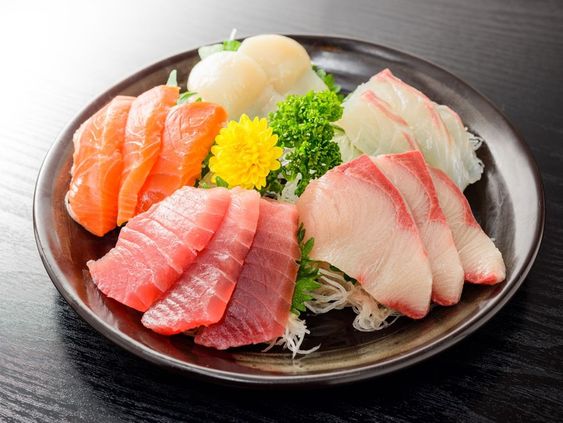5 Alasan Ibu Hamil Tak Boleh Makan Sashimi, Catat!