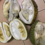 Daging Durian Berwarna Busuk Keabuan Lebih Enak, Benarkah?
