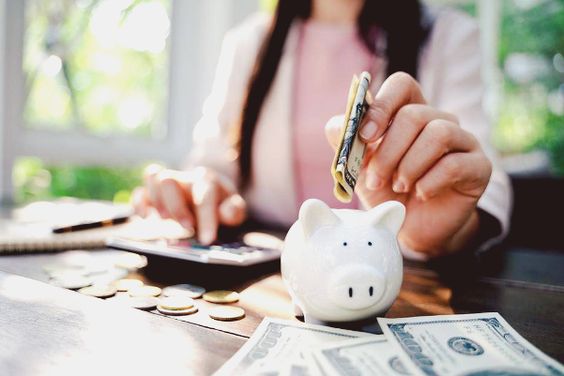 5 Tips Jitu Mengelola Keuangan Bagi Pekerja di Perantauan