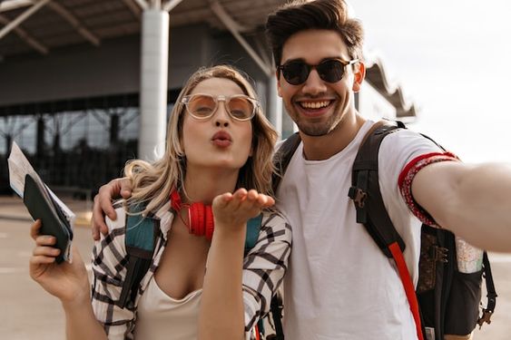 5 Zodiak yang Mudah Tertarik dengan Kepribadian Seseorang