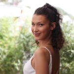 Deretan Kasus Bella Hadid VS Adidas, Jadi Perhatian Publik!