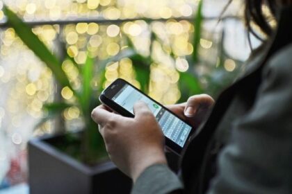 Tanda WhatsApp Kamu Disadap dari Jauh dan Cara Mengatasinya