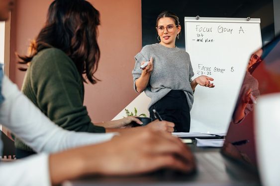4 Hal yang Bisa Membuat Kamu Jadi Komunikator Hebat