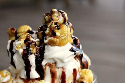 3 Versi Sejarah Es Krim Sundae yang Picu Perdebatan